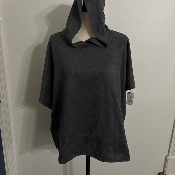 Cut The Frills Tops - Cut the Frills Charcoal Gray Hooded Women's Top OS NWT
